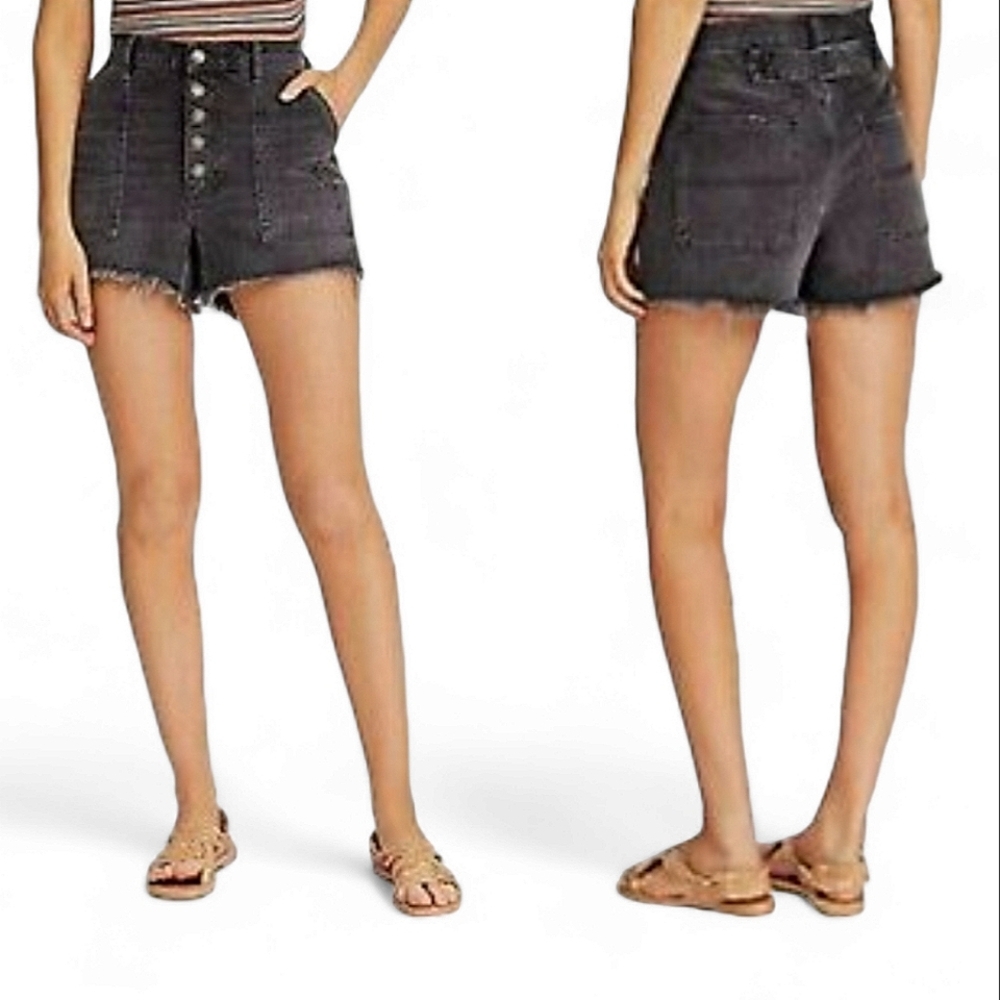 WeThe Free Jesse Carpenter Fray Hem Button Fly Faded Black Shorts Size 30 - Picture 4 of 14